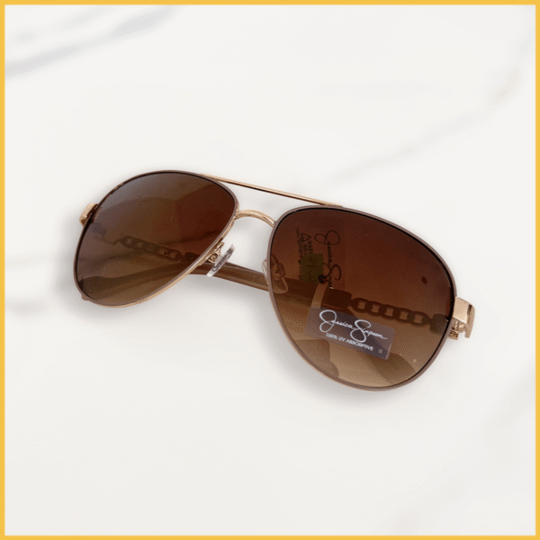 Lentes de sol Jessica Simpson Aviator in Gold - Image 3